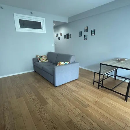 T2 Rdc Avec Parking, A 50m Apartman *